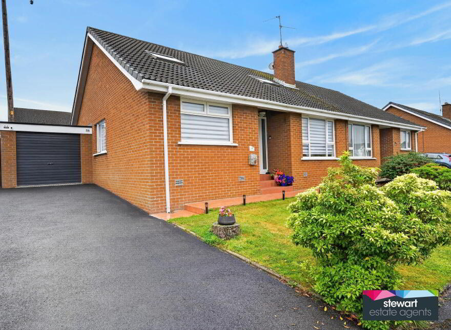 88 Markville, Portadown, BT63 5SZ photo
