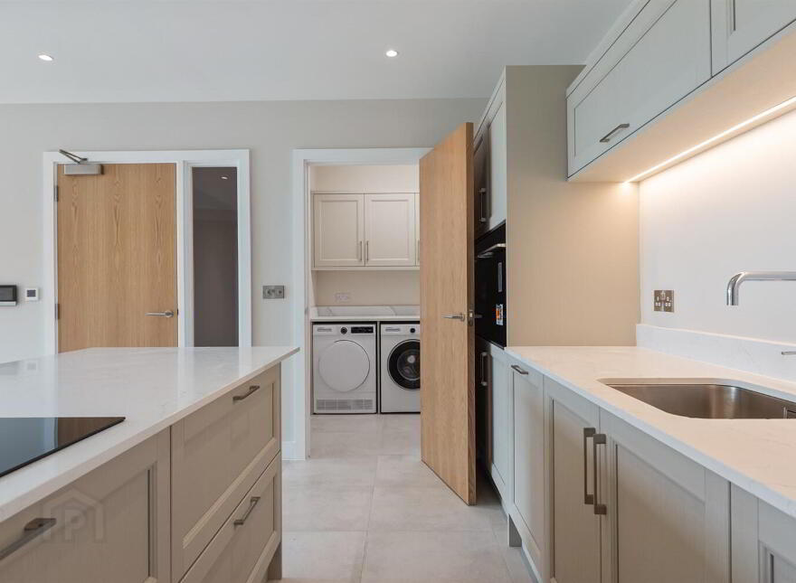 Apt 11 The Residences, 10 Kings Hall Lane, Belfast, BT9 6PS