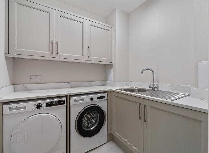 Apt 11 The Residences, 10 Kings Hall Lane, Belfast, BT9 6PS
