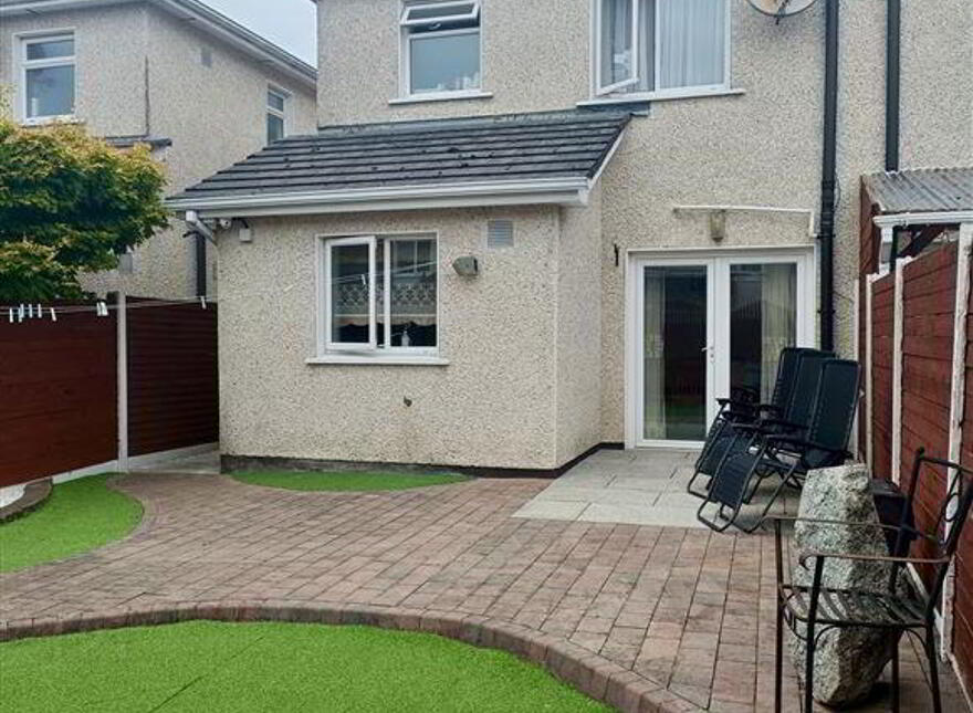 134 The Sycamores, Edenderry, R45V082