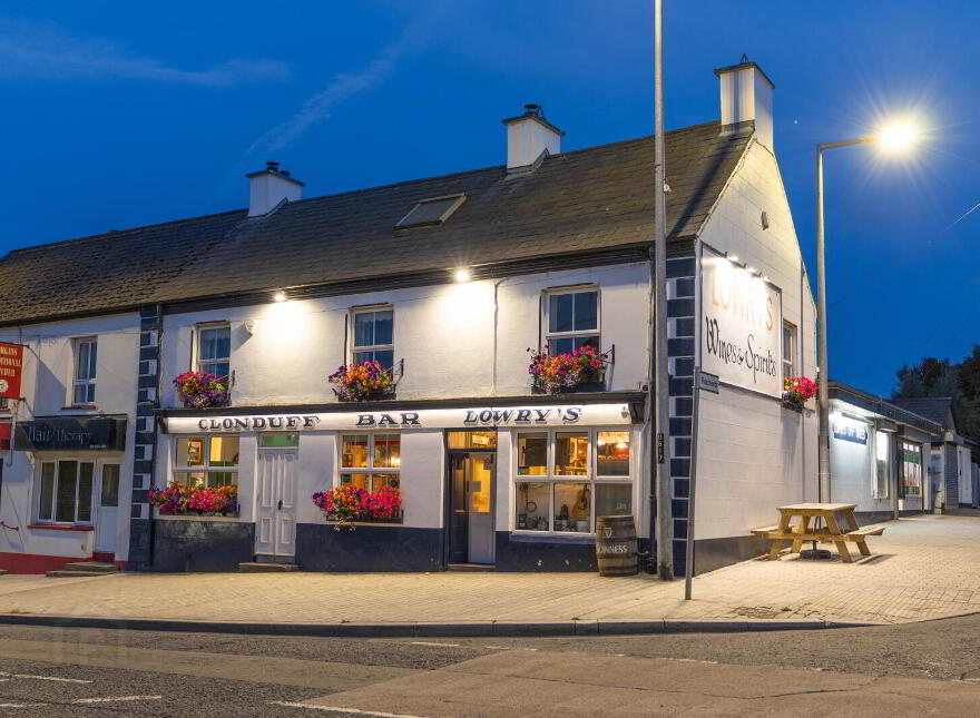 Lowry's Clonduff Bar, 29 Main Street, Hilltown, Newry, BT34 5UJ