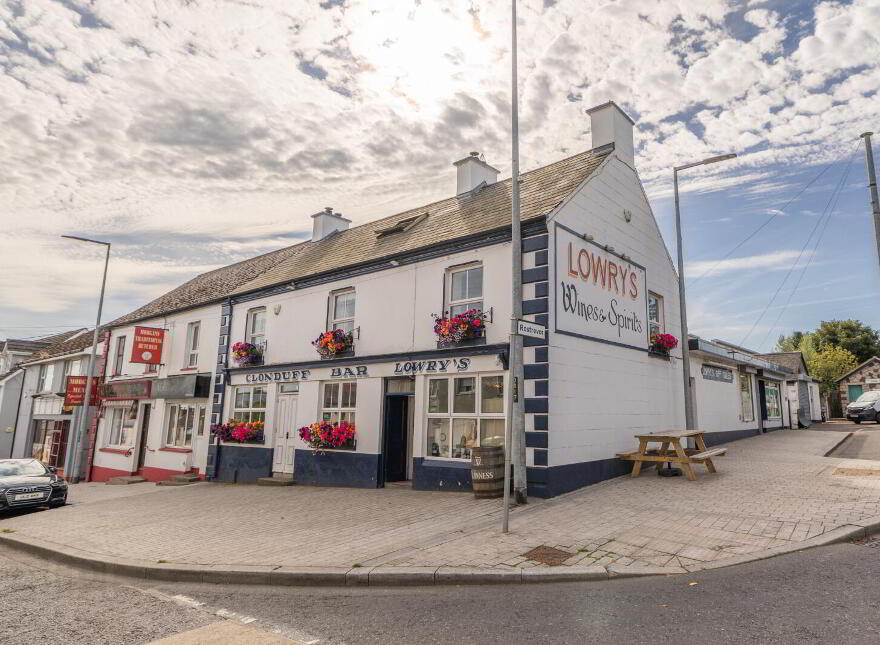 Lowry's Clonduff Bar, 29 Main Street, Hilltown, Newry, BT34 5UJ