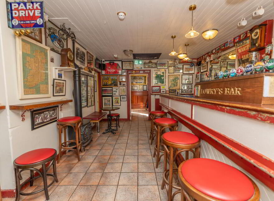 Lowry's Clonduff Bar, 29 Main Street, Hilltown, Newry, BT34 5UJ
