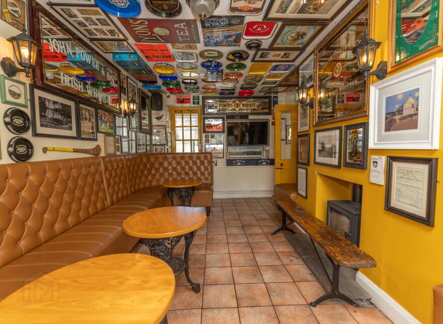 Lowry's Clonduff Bar, 29 Main Street, Hilltown, Newry, BT34 5UJ