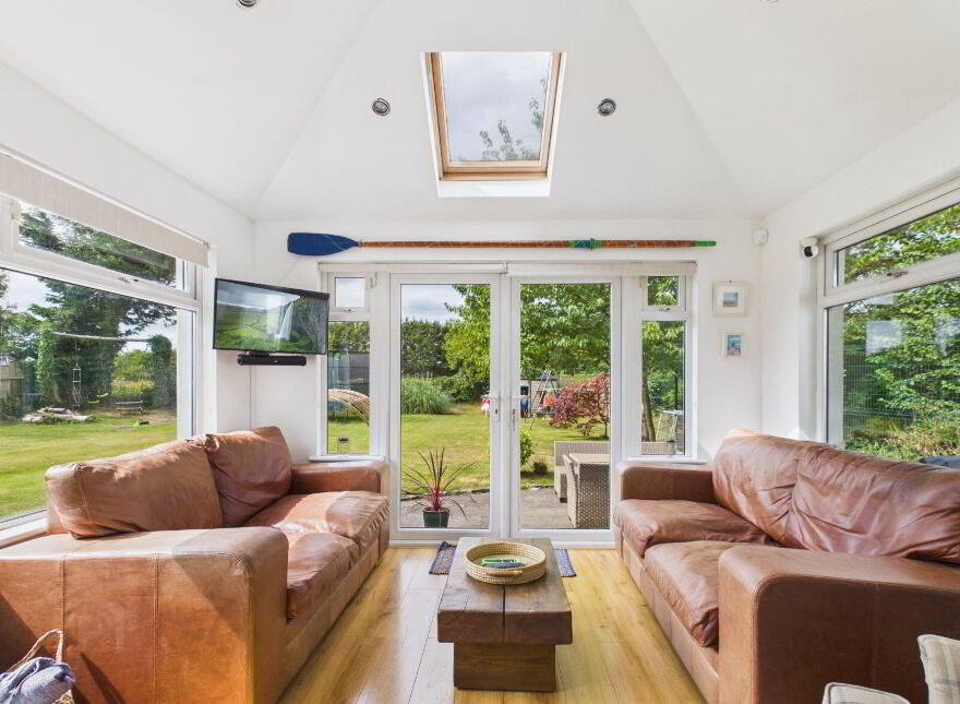 Bowhill, Fairyhouse Road, Ratoath, A85AK51