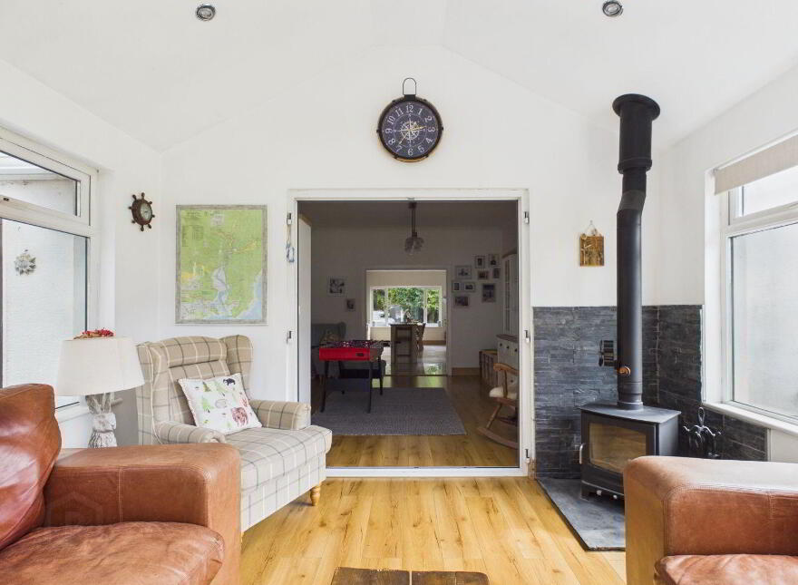 Bowhill, Fairyhouse Road, Ratoath, A85AK51