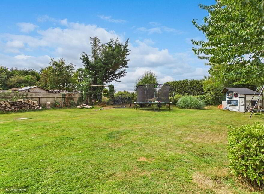 Bowhill, Fairyhouse Road, Ratoath, A85AK51