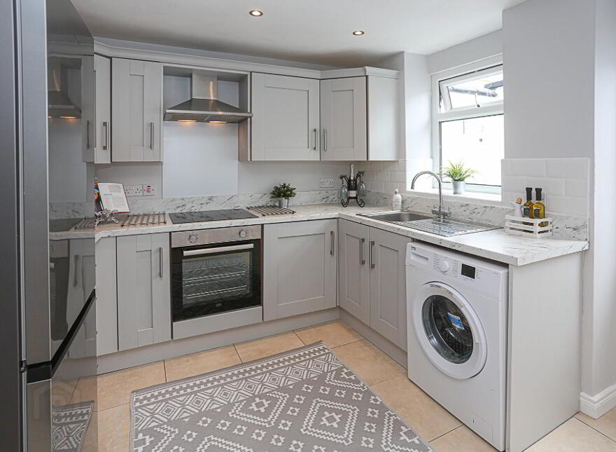 108 Rosebery Road, Belfast, BT6 8JF