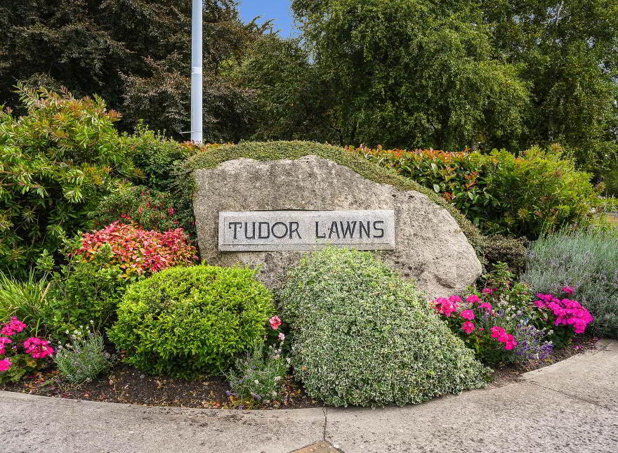95 Tudor Lawns, Foxrock, Dublin, D18X3E3