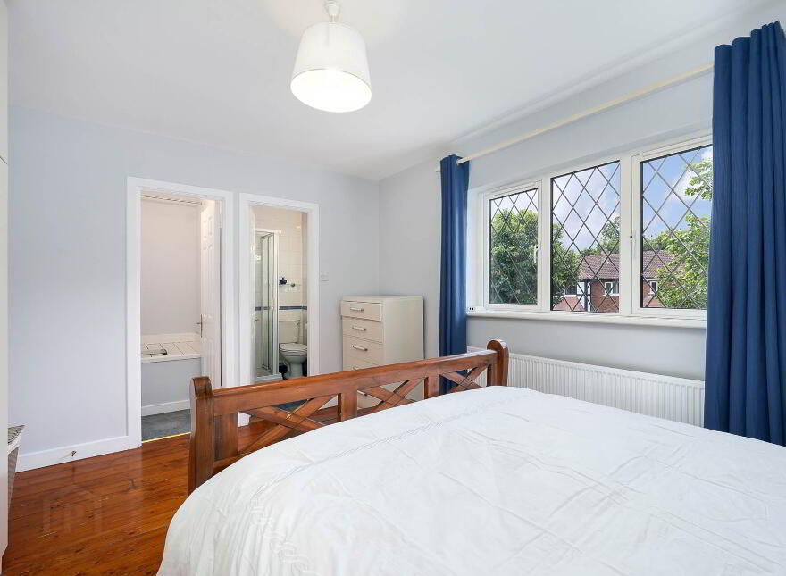 95 Tudor Lawns, Foxrock, Dublin, D18X3E3