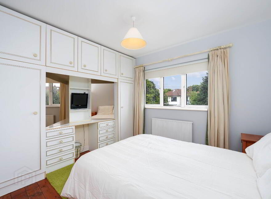 95 Tudor Lawns, Foxrock, Dublin, D18X3E3