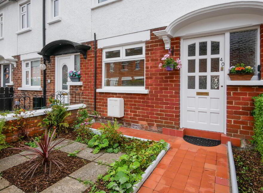40 Ava Drive, Ormeau, Belfast, BT7 3DW