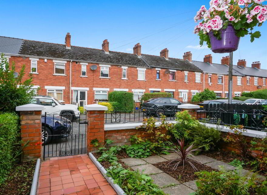 40 Ava Drive, Ormeau, Belfast, BT7 3DW