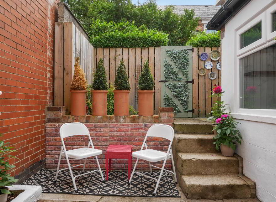 40 Ava Drive, Ormeau, Belfast, BT7 3DW