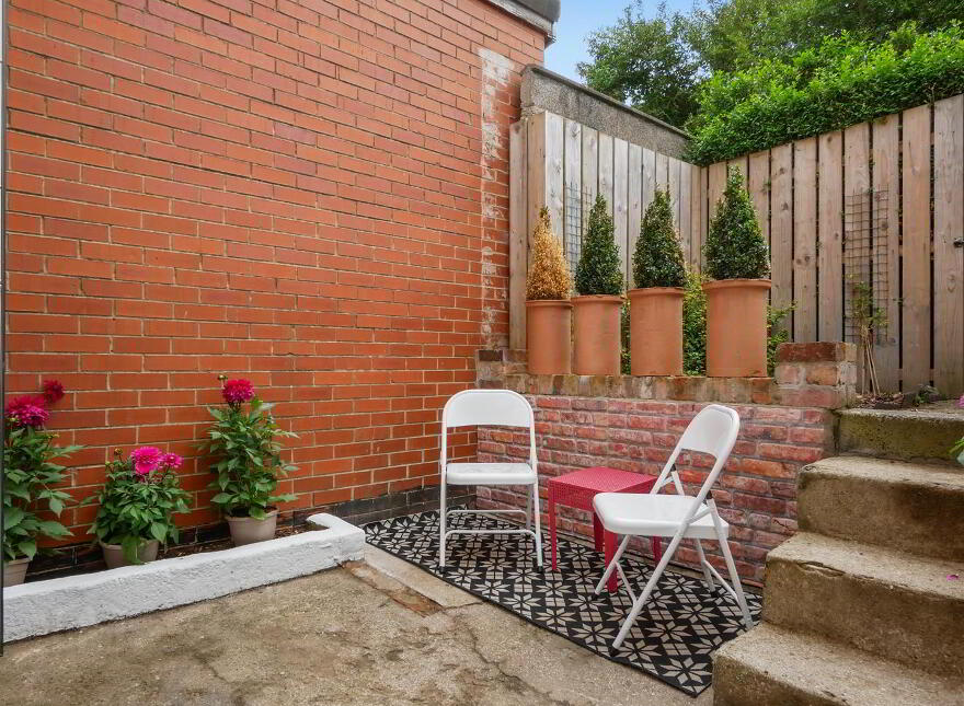 40 Ava Drive, Ormeau, Belfast, BT7 3DW