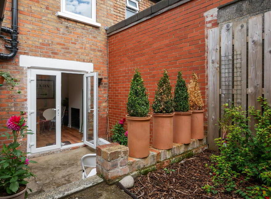 40 Ava Drive, Ormeau, Belfast, BT7 3DW