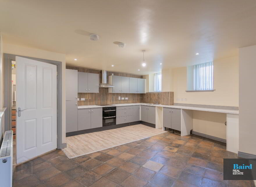 HMO, 2 Church Lane, Dungannon, BT71 6BB