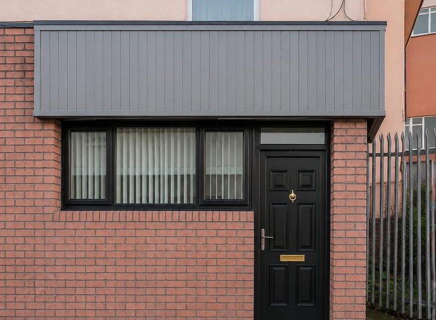 HMO, 2 Church Lane, Dungannon, BT71 6BB