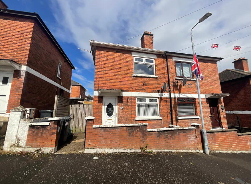 11 Dhu Varren Park, Belfast, BT13 3FH