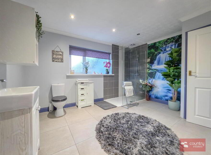 1A Carnhill Road, Newtownabbey, BT36 6LA