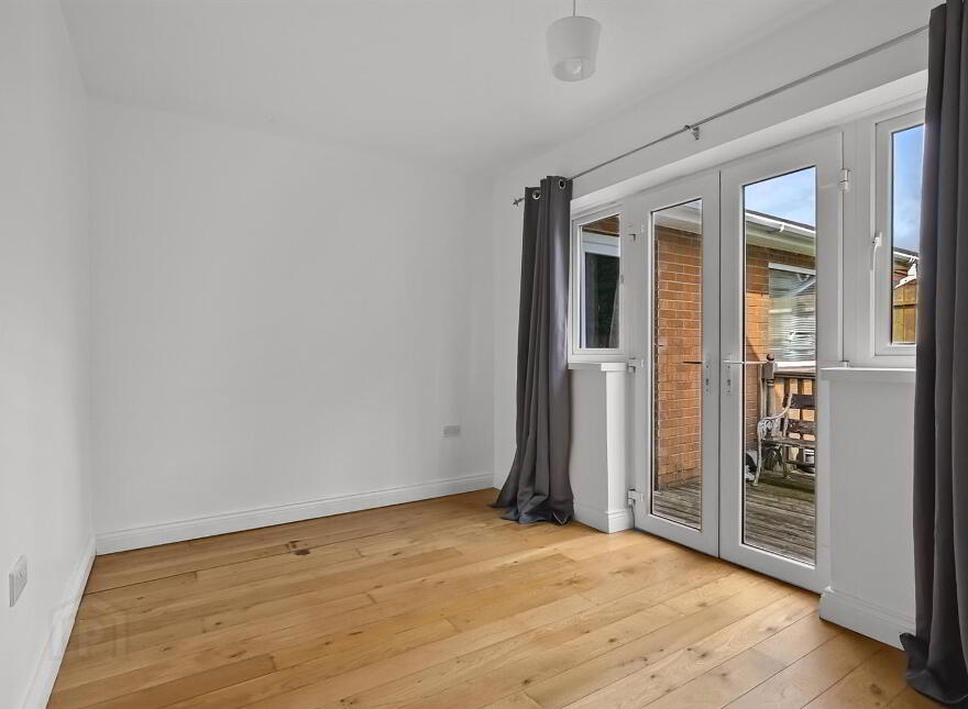 4 Ballyhenry Drive, Newtownabbey, BT36 5BD