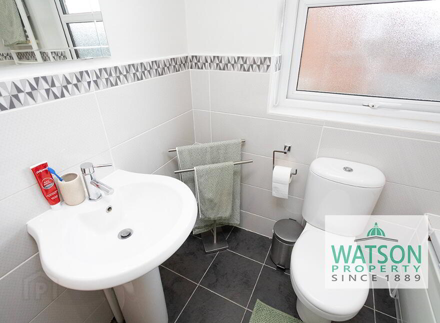38 Orangefield Lane, Grand Parade, Belfast, BT5 6BX