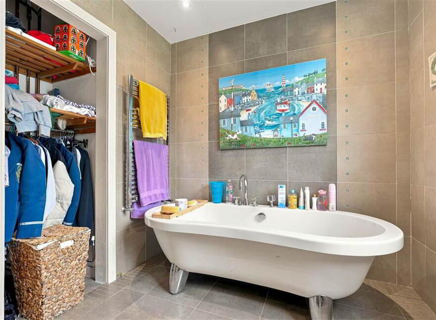 33 The Knockans Broughshane, Broughshane, BT43 7LQ