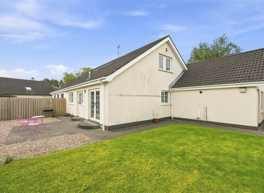 33 The Knockans Broughshane, Broughshane, BT43 7LQ