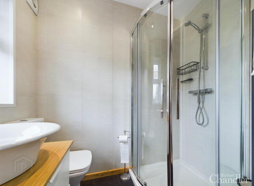 99 Ballylenaghan Park, Belfast, BT8 6WR