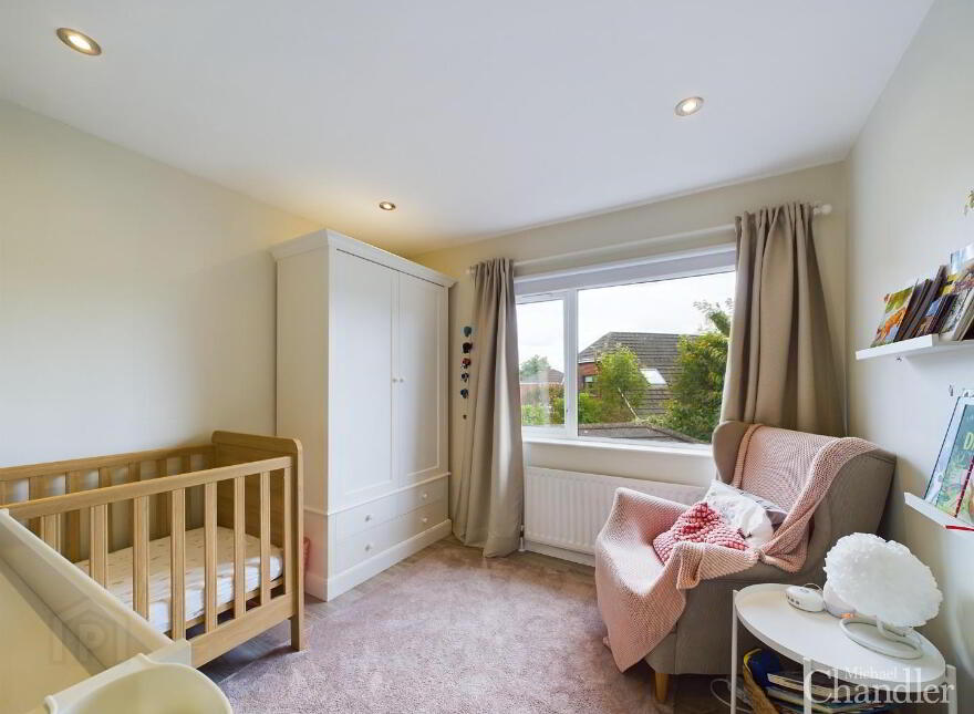 99 Ballylenaghan Park, Belfast, BT8 6WR