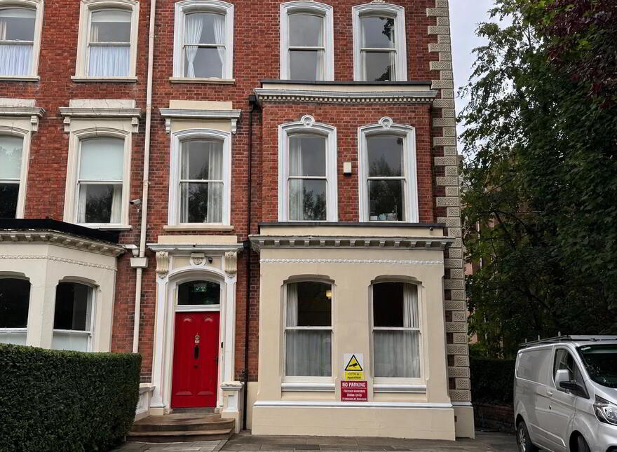 College Gardens, Most Bills Included, Belfast, BT9 6BQ