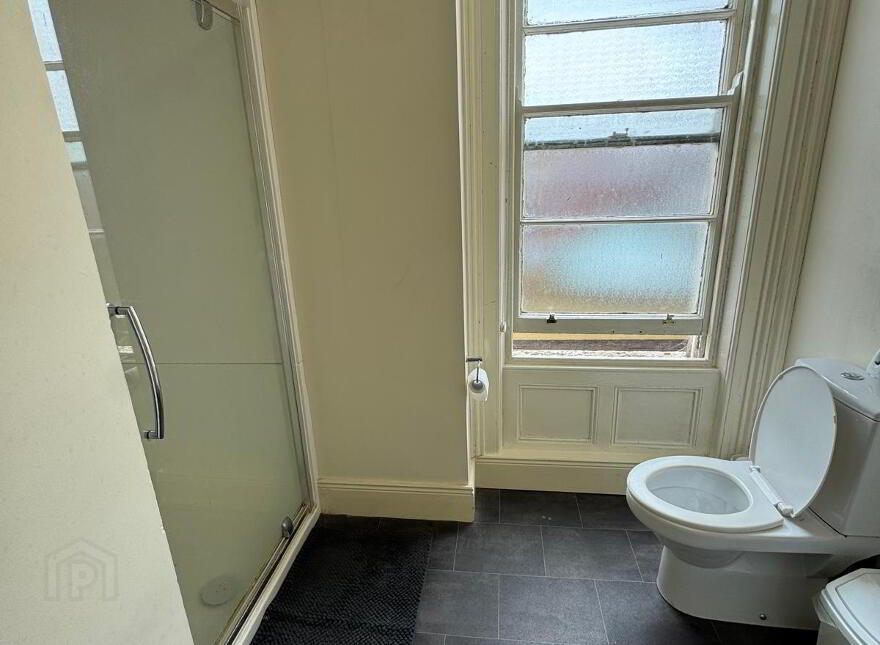 College Gardens, Most Bills Included, Belfast, BT9 6BQ