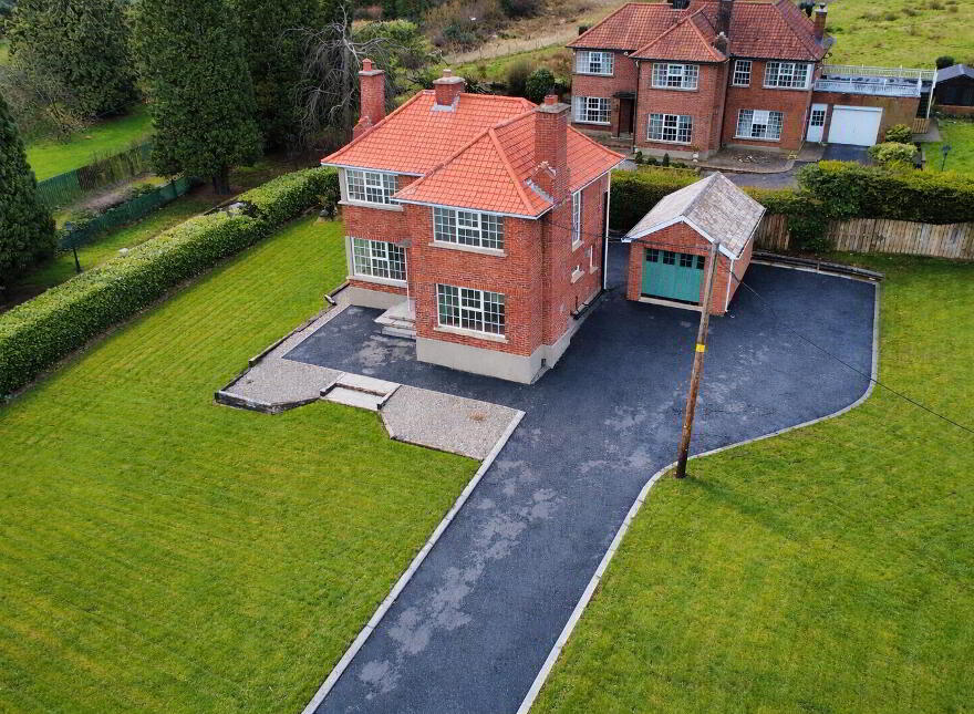 Weavers Lodge, 18 Loughview Road, Coalisland, Dungannon, BT71 4LG