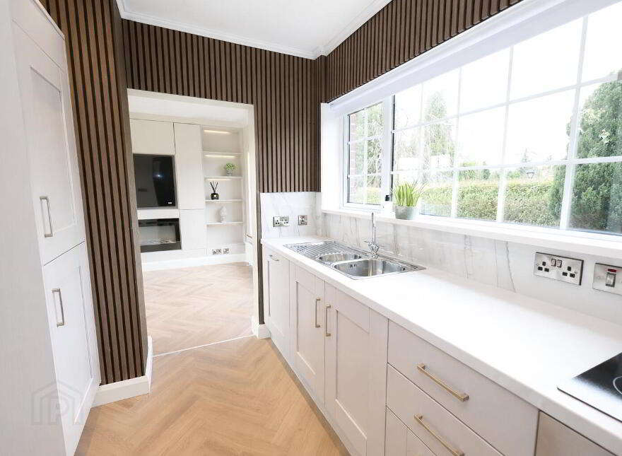 Weavers Lodge, 18 Loughview Road, Coalisland, Dungannon, BT71 4LG