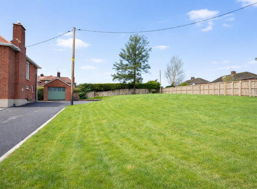 Weavers Lodge, 18 Loughview Road, Coalisland, Dungannon, BT71 4LG