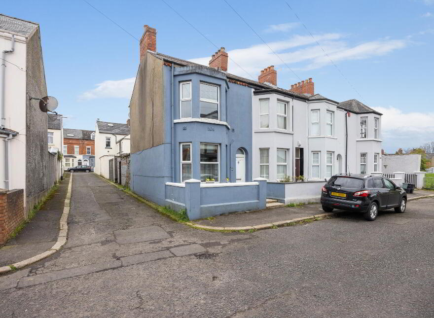 24 Sintonville Avenue, Belfast, BT5 5DG