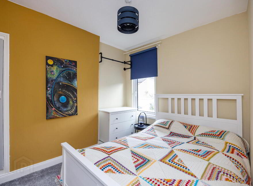 24 Sintonville Avenue, Belfast, BT5 5DG