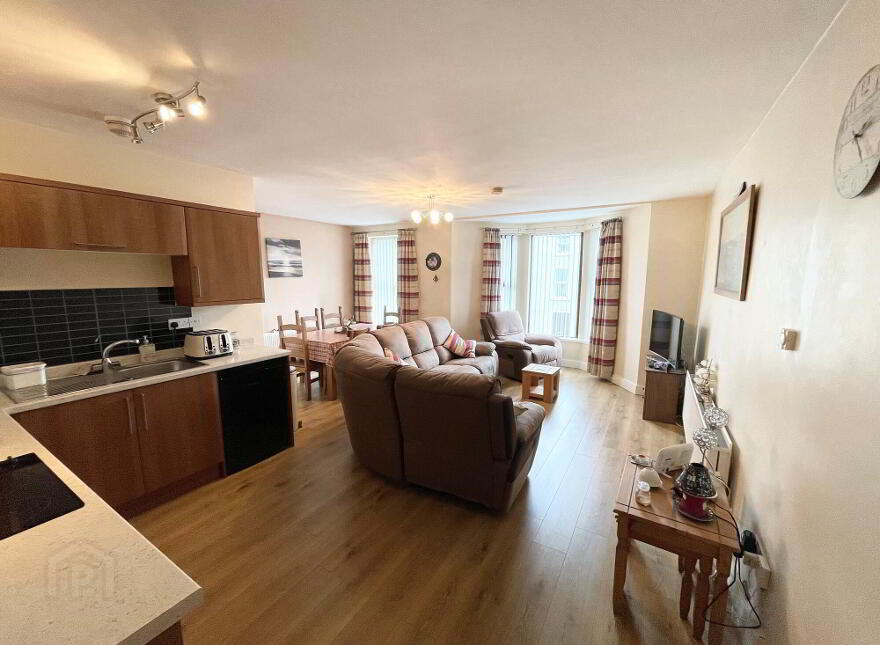 Apt 2, 88 Causeway Street, Portrush, BT56 8AE