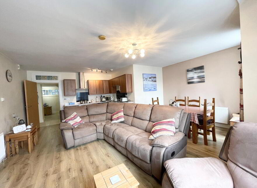 Apt 2, 88 Causeway Street, Portrush, BT56 8AE