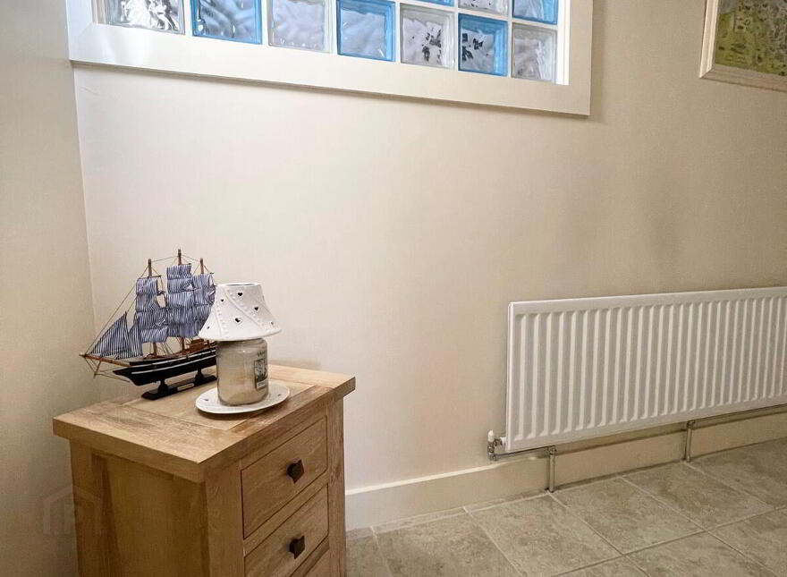 Apt 2, 88 Causeway Street, Portrush, BT56 8AE