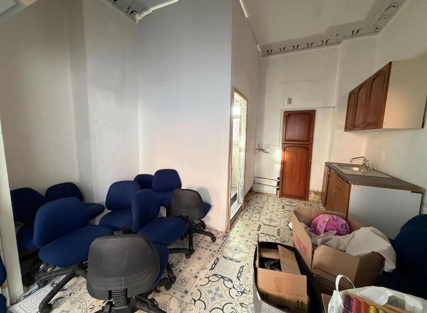 (Lot 9) 135 University Street, Belfast, BT7 1HP