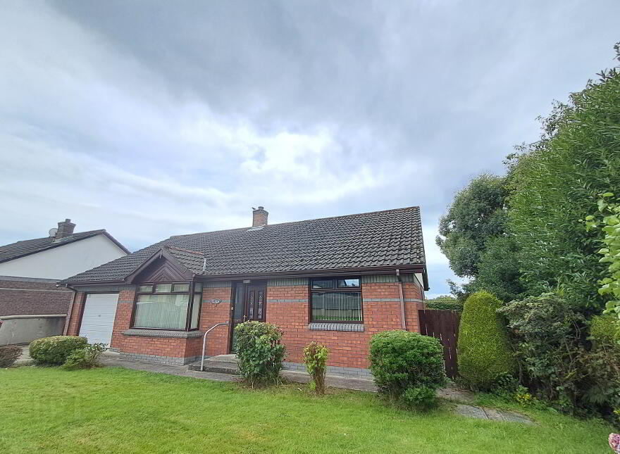 63 Abbeydale, Waterside, Derry/Londonderry, BT47 6FY photo