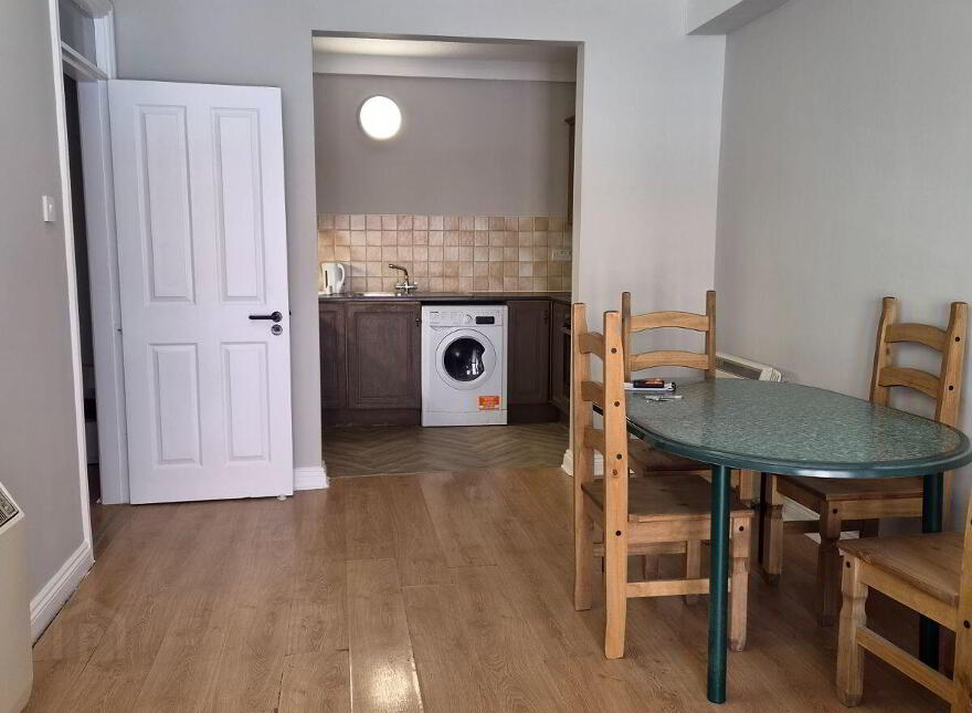 Apartment 206 Richmond Court, Mount Kennett Place, Limerick City Centre, V94PE08