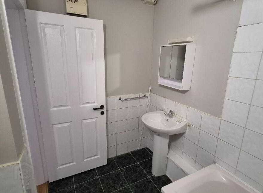 Apartment 206 Richmond Court, Mount Kennett Place, Limerick City Centre, V94PE08