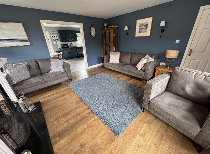 15 Lisnahilt Road, Broughshane, Ballymena, BT42 4QT
