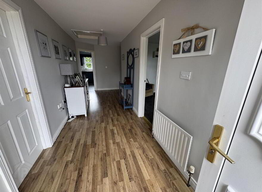 15 Lisnahilt Road, Broughshane, Ballymena, BT42 4QT
