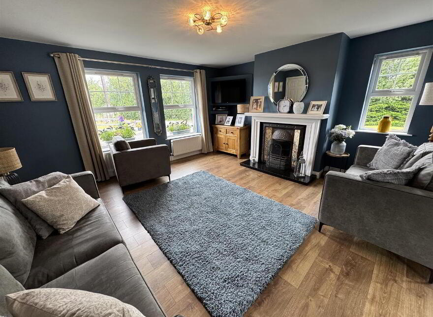15 Lisnahilt Road, Broughshane, Ballymena, BT42 4QT