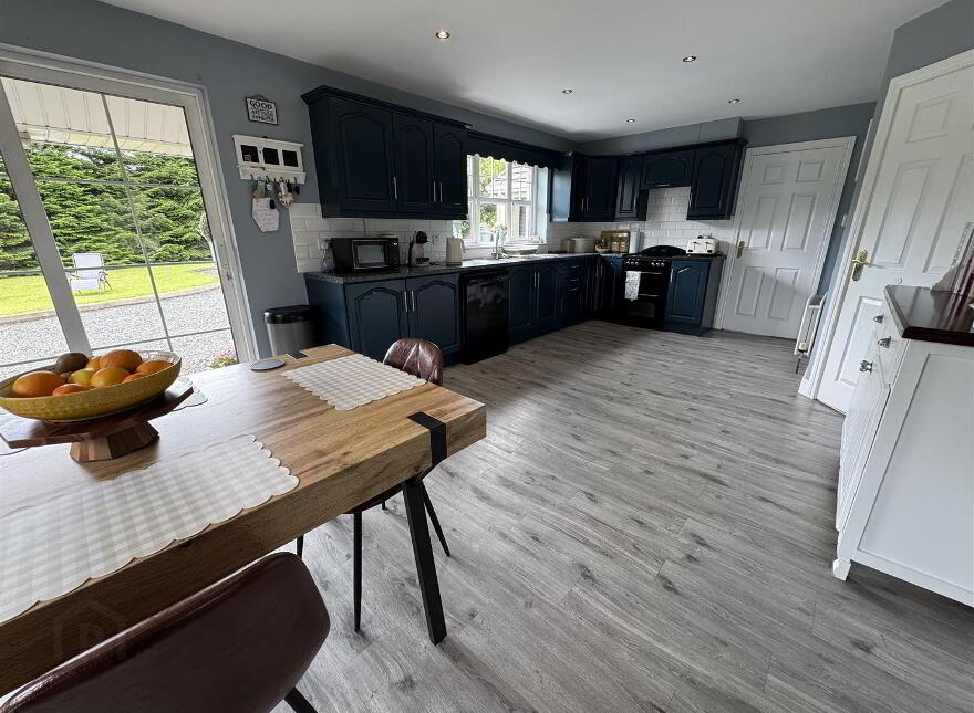 15 Lisnahilt Road, Broughshane, Ballymena, BT42 4QT