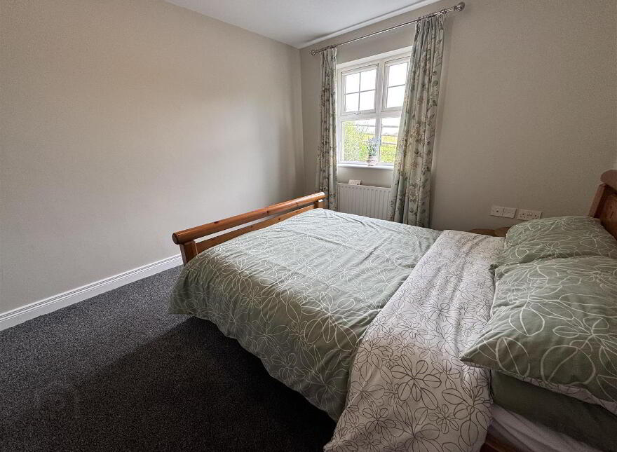15 Lisnahilt Road, Broughshane, Ballymena, BT42 4QT