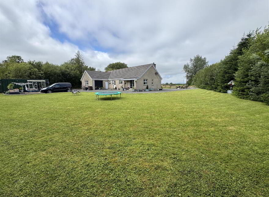 15 Lisnahilt Road, Broughshane, Ballymena, BT42 4QT